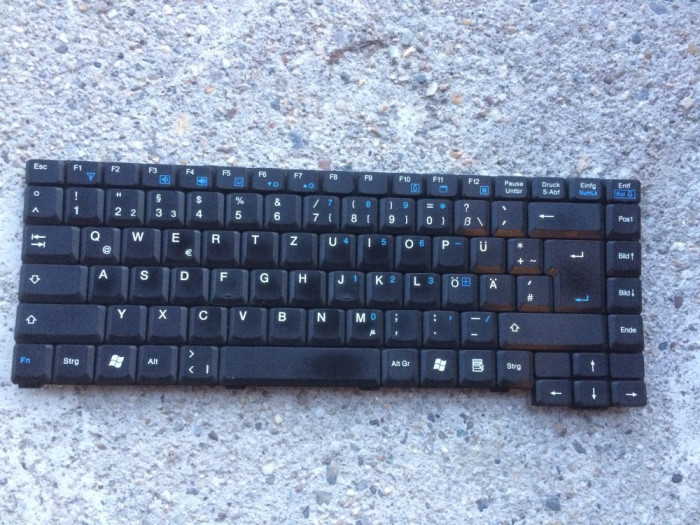 tastatura laptop Fujitsu Siemens Amilo L1300