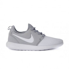 Pantofi Barbati Nike Roshe Two 844653100 foto