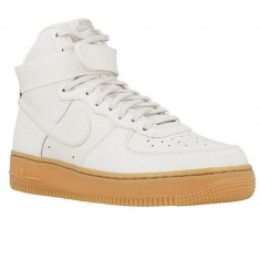 Ghete Femei Nike Wmns Air Force 1 HI SE 860544001 foto