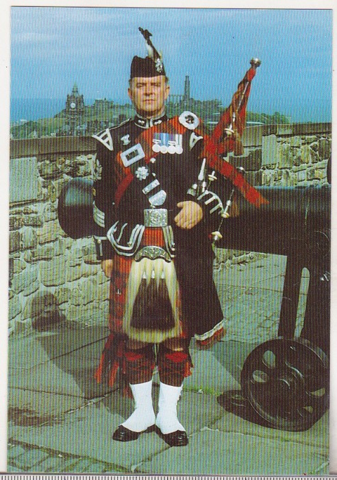 bnk cp Cimpoier scotian - W F Frame - Edinburgh Castle - necirculata