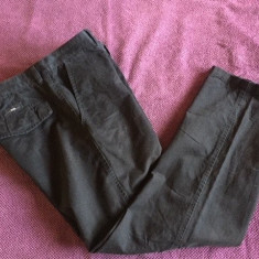 Pantaloni barbati HUGO BOSS, mas. 48 2+1 gratis