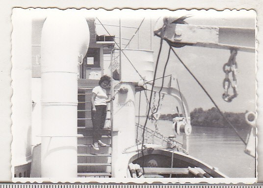 bnk foto - Cu vaporul pe Dunare - anii `70