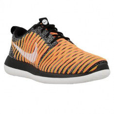 Pantofi Femei Nike W Roshe Two Flyknit 844929005 foto