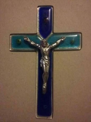 Crucifix vechi de perete cu vitraliu,crucifix vechi cu vitralii,20/13 T GRATUIT foto