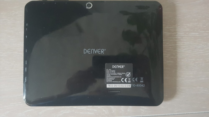 Tableta Denver TID-80042touchscreen si placa baza functionala. Livrare gratuita!