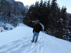 Maseur fac masaj pt. Barbati deosebit de placut. foto