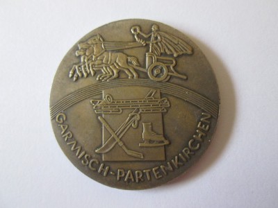 Medalie suvenir Olimpiada de iarna Garmisch-Partenkirchen,Germania nazista 1936 foto