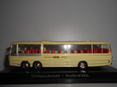 Macheta autobuz Wallace Arnold - Bedford VAL - Atlas scara 1:72 foto