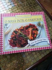 Carte alimentatie:&amp;quot; O masa intr-o farfurie&amp;quot;, 352 pag.,color,Ed.R&amp;amp;D, foto