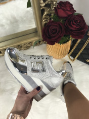 Adidasi dama argintii cu platforma marime 40+CADOU foto