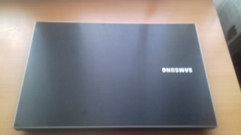 Laptop Samsung: 8GB Ram, AMD A6-3410 APU 1.60Ghz. | arhiva Okazii.ro