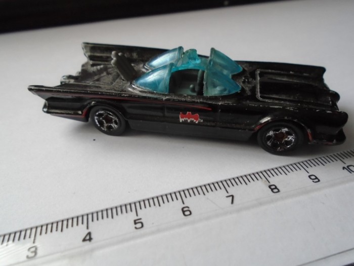 bnk jc Hot Wheels Batmobil