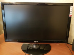 Monitor LG Flatron FullHD 21.5 in foto