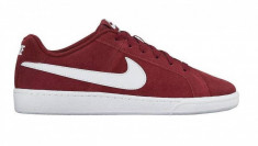 Pantofi casual Nike Court Royale Suede - Numar 42 foto