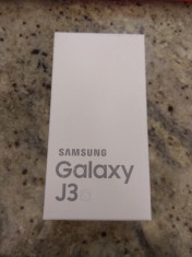 Samsung j3 2016 gold nesigilat foto