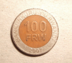 RWANDA 100 FRANCI 2007 foto