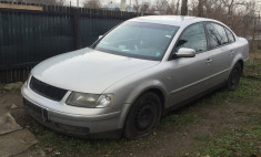 Dezmembrez Volkswagen Passat 2.5 TDI V6 110 KW 150 CP AFB 2000 Tiptronic ! foto