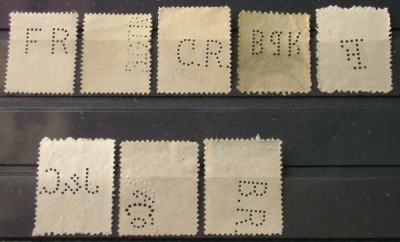 TIMBRE ROMANESTI PERFORATE-2 planse foto