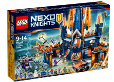 Castelul Knighton 70357 Nexo Knights LEGO foto