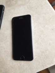 Iphone 6 64gb space grey cutie folosit impecabil folie sticla,neve!PRET:1100lei foto