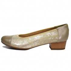 Pantofi dama, din piele naturala, marca Alpina, culoare bej, marimea 38.5 foto