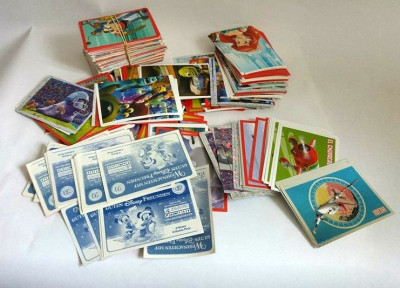 Lot de peste 400 cartonase Panini Waihnachten mit guten Disney Freunden, Pixar foto