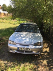 Hyundai accent foto