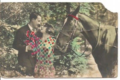 (A) carte postala(ilustrata)-TINERI INDRAGOSTITI foto