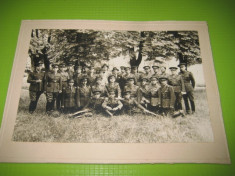 Foto veche Grup Ofiteri romani cu semnaturile personale. Stare buna-19/13 cm. foto