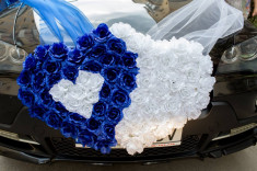 decoratiune inimioara masina nunta foto