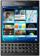 Telefon Mobil BlackBerry Passport, Procesor Quad-Core 2.26GHz, IPS LCD Capacitive touchscreen 4.5&amp;amp;quot;, 3GB RAM, 32GB Flash, 13MP, Wi-Fi, 4G, Bl foto