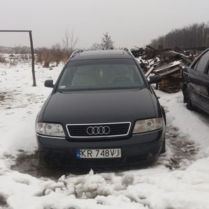 Dezmembrez audi A6 2,5 TDI foto