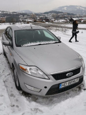 Ford mondeo foto