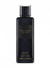 Spray De Corp - Night, Victoria&amp;#039;s Secret, 250 ml foto