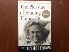 the pleasure of finding things out the best short works of richard p. feynman foto