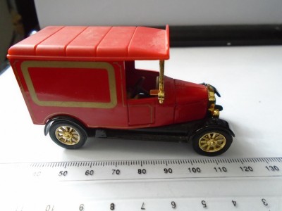 bnk jc Corgi - masinuta foto