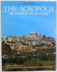 THE ACROPOLIS - THE MONUMENTS AND THE MUSEUM by MANOLIS ANDRONICOS , 1990 foto