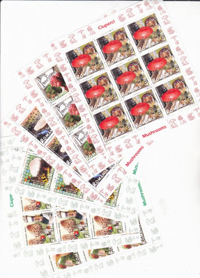 Romania 2008, LP 1792 a, Ciuperci, minicoli de 9 timbre, MNH! LP 195,75 lei foto