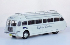 Macheta autobuz Ford Greyhound Super Coach 1937 scara 1:43 foto