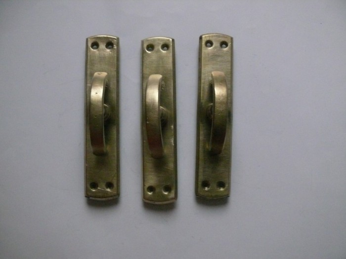 Set 3 yale pentru fereastra din alama