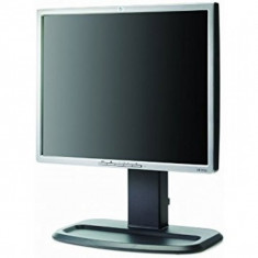 Monitor 17 inch LCD HP L1755, Silver &amp;amp; Black, 3 Ani Garantie foto