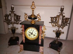 Superba garnitura de semineu din marmura cu bronz foto