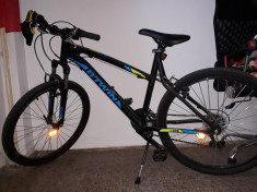 Bicicleta B`Twin Rockrider 340 foto