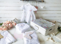 Rochita Botez Personalizata Pink Butterflies Baby Girl Dress foto