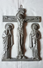 Icoana veche Rastignirea lui Isus - Crucifix Cruce basorelief metal foto