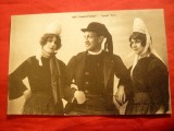 Ilustrata -Folclor- Costume populare din Pont Abbe -trio vesel -Franta ,interb.