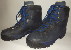 Bocanci profesionali rigizi LOWA piele, Vibram (42 spre 43) cod-450186 foto