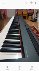 Pian yamaha p95 foto