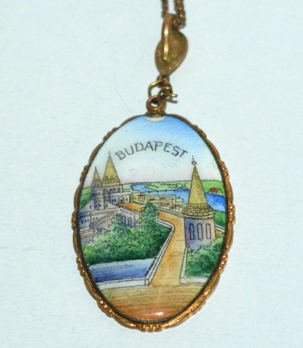 Pandant, medalion vechi realizat manual - souvenir Budapesta - circa 1930