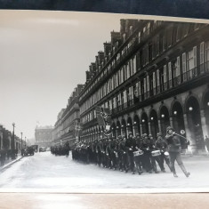 Foto document-ocuparea Parisului de Nemti ww2.